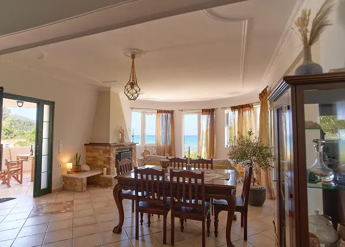 Vila Royal Sea View *