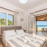 Royal Sea View *
