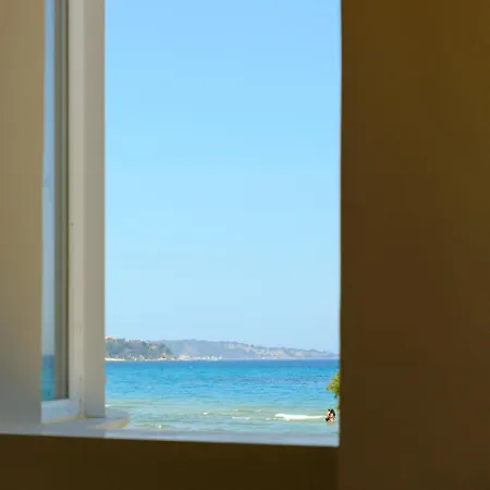 Royal Sea View * Vasilikí